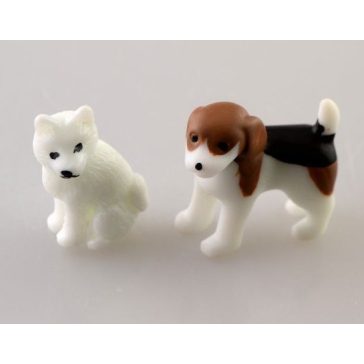 Fehér/beagle kutya