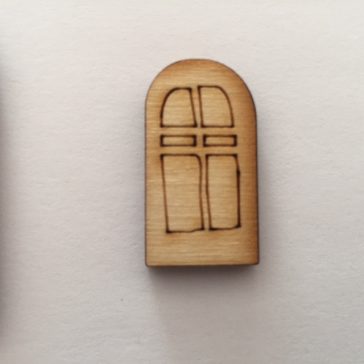 Ablak, boltíves, kicsi